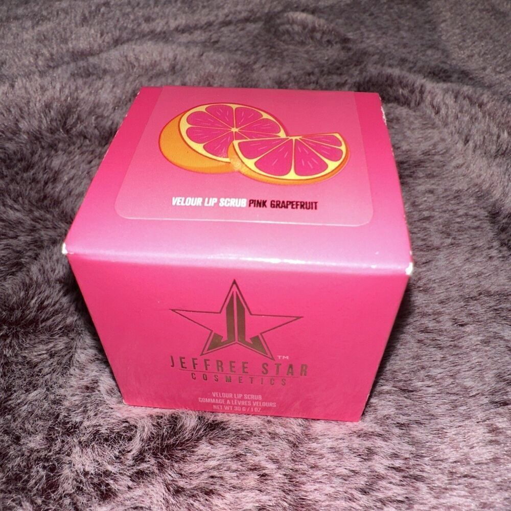 Jeffree Star NIB Pink Grapefruit  Velour Lip Scrub Brand Authentic